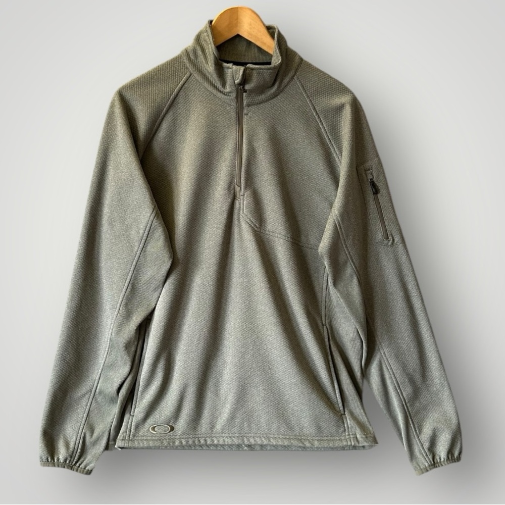 Oakley Gray Quarter-Zip Sweatshirt